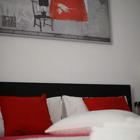 Bed & Breakfast Casa Petrarca 2*