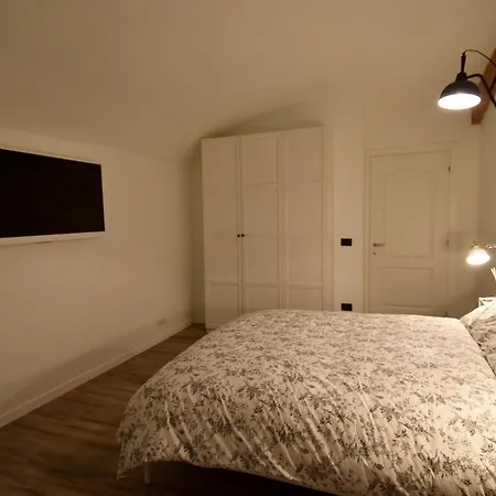 Turinlove Apartment *