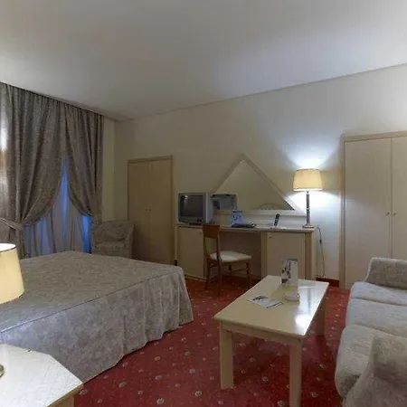 Nh Ligure 4*