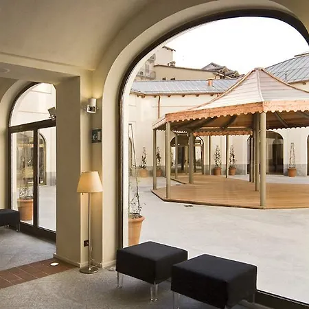 Nh Collection Santo Stefano Hotel 4*