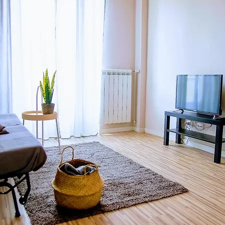 Yhome | Gulli's Palace Apartment