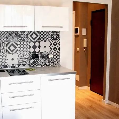 Yhome | Gulli's Palace Apartment