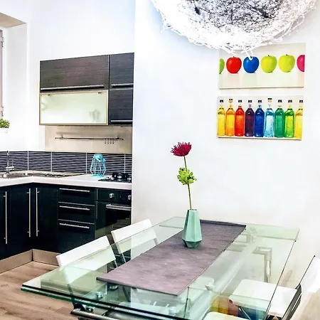 Yhome | Stylish Chic * Torino