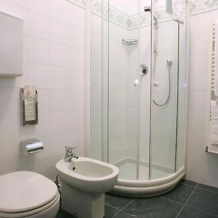 Le Petit 3* Torino