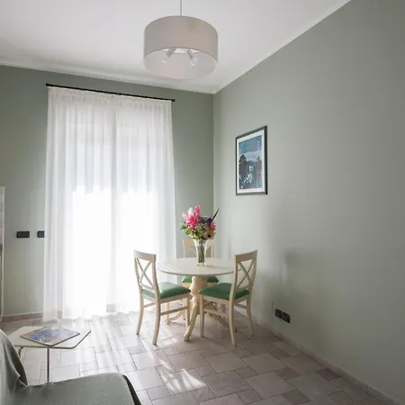 Aparthotel Class 2