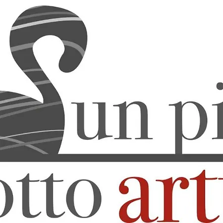 Un Piano Sotto Arturo Apartment