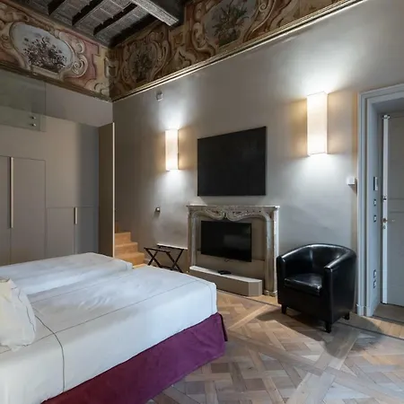 Apartment Palazzo Del Carretto-art And *
