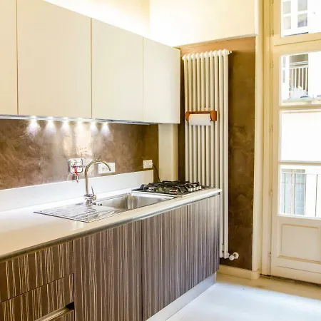 Luxrent Castello Apartment Turin
