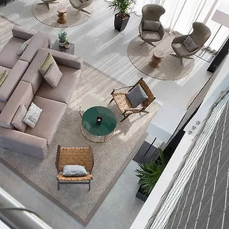 J|hotel Hotel 4*