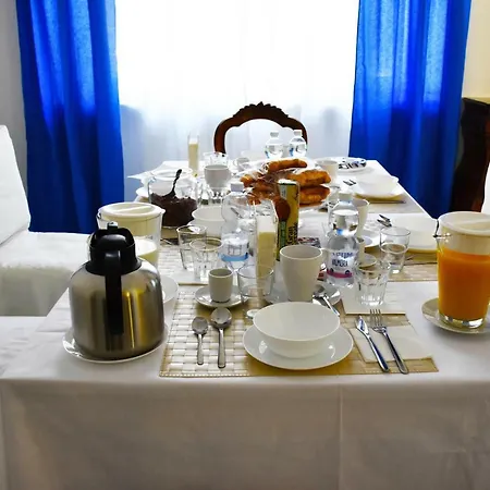 Casa Nizza Oda ve Kahvaltı 2*