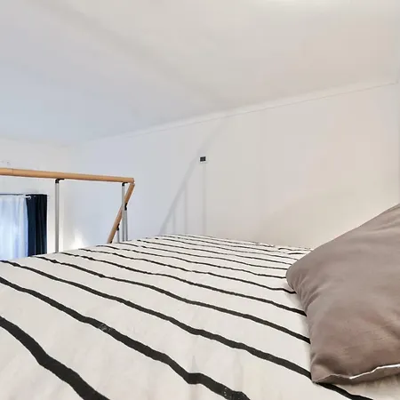 Appartamento Moleloca - Casa Artisti 7 *