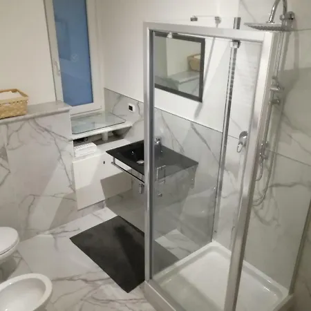 Casa Nizza Oda ve Kahvaltı Torino