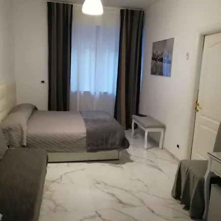 Casa Nizza Oda ve Kahvaltı Torino