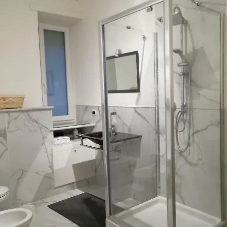 Oda ve Kahvaltı Casa Nizza 2*