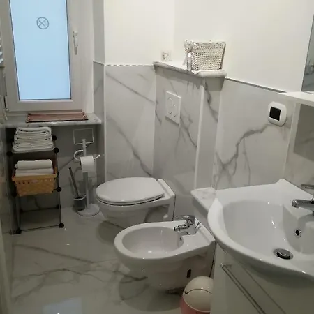 Oda ve Kahvaltı Casa Nizza 2*