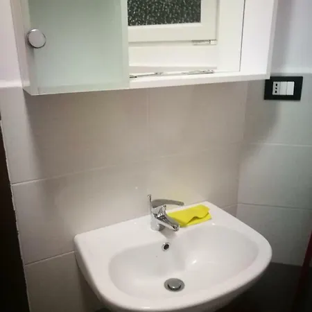 Mono Locale Apartment Turin