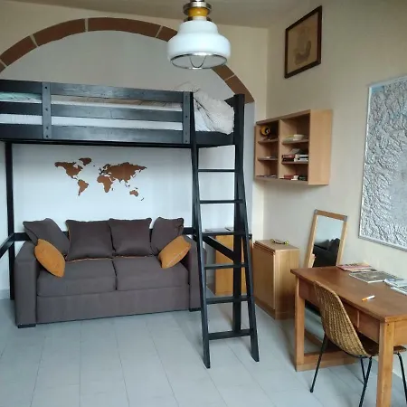 Apartment Mansarda In Vanchiglia Turin