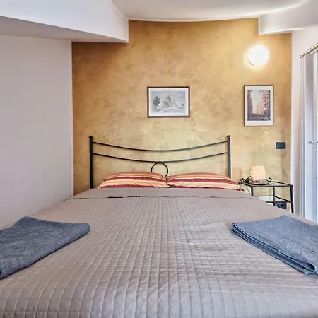 Apartment Mansarda Station Gioberti