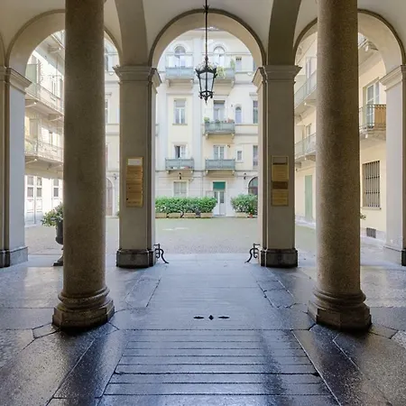 Moleloca - Sotto Il Portico Apartment