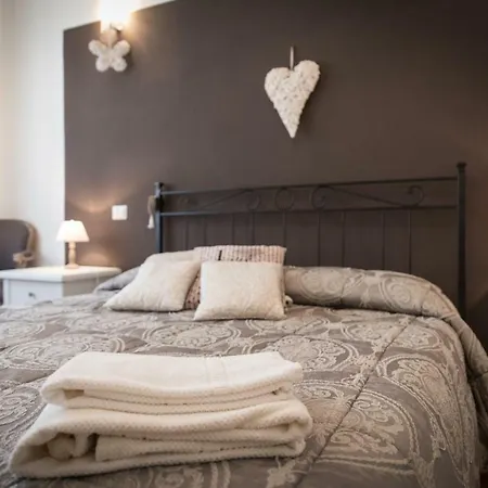 Letizia Appartement *