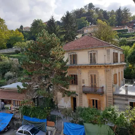 Riverside Da Po 9 Ai Piedi Della Collina E Vicino Al Po *