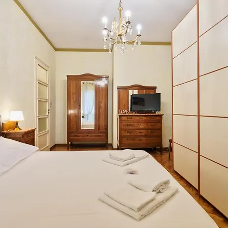 Apartment Subway Turin