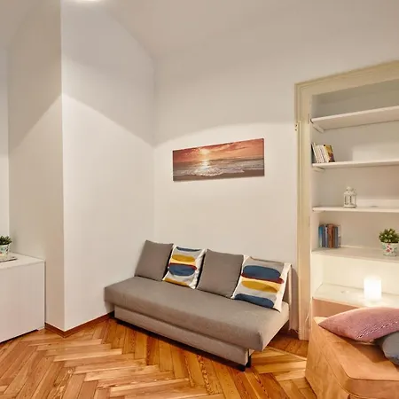 Lovely Flat Cit Appartamento *