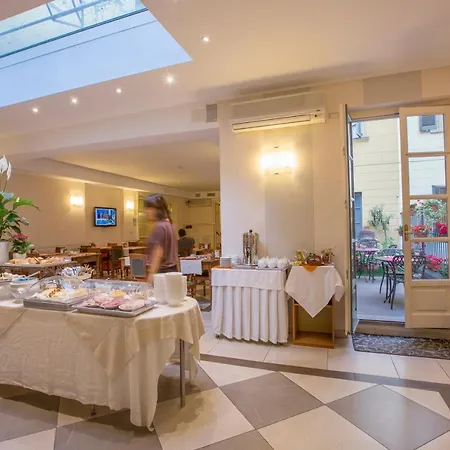 Roma E Rocca Cavour 3* Torino