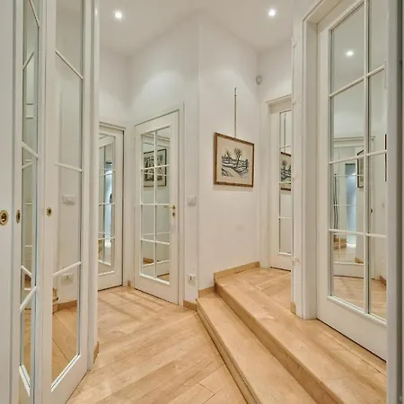 Mercanti Central Apartment