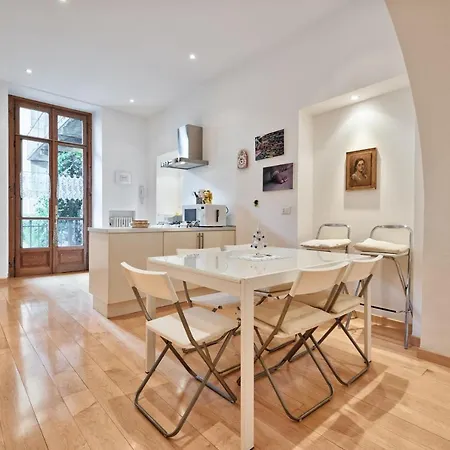 Mercanti Central Apartment Turin