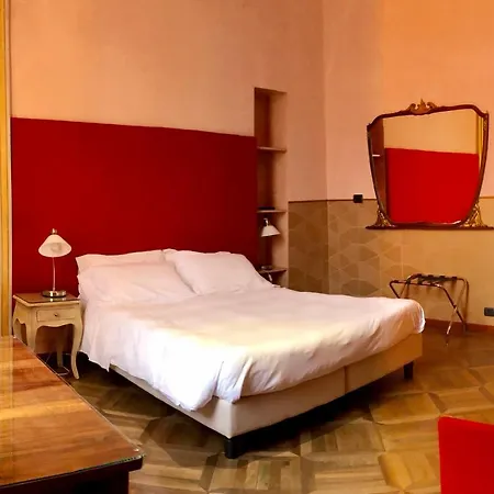 Saluzzo Paesana 1718 Oda ve Kahvaltı