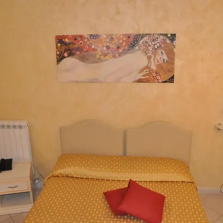 호텔 Vittoriano 3*