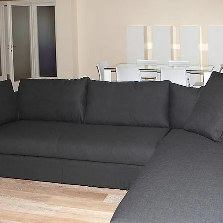 Loger Confort & 4* Turim