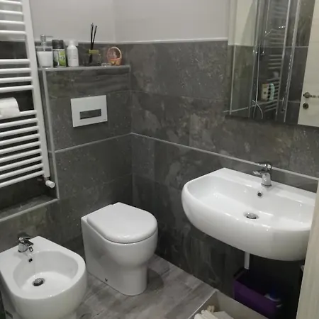 Casa Frejus . Comodo Al Centro E Al Politecnico Bus 33 E 42 * Turin