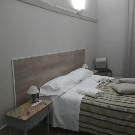 Guest house 7 *