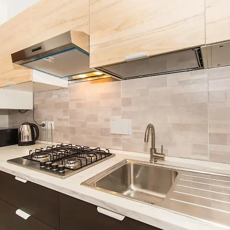 Piazza Statuto Comfortable Apartment *