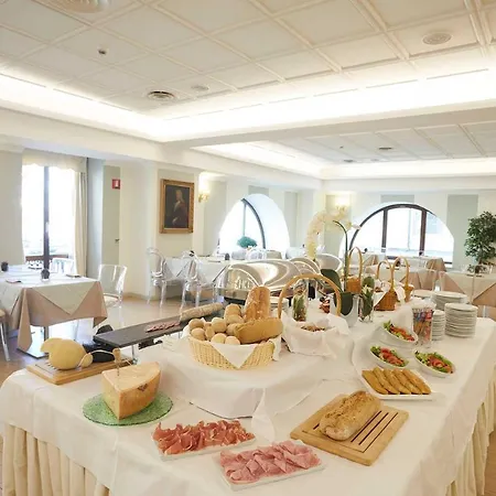 Concord Otel 4*
