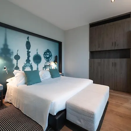 Duparc Contemporary Hotel 4*
