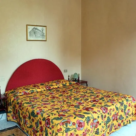 ホテル Italia 3*