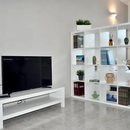 Apartment Casa Bramante - Comfort Moderno Tra Arena, Ospedali E Centro