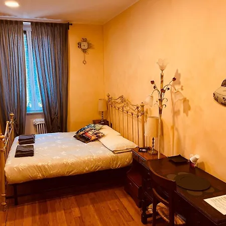 Guest house Casa Friends Lingotto Ospedali Metro Spezia *