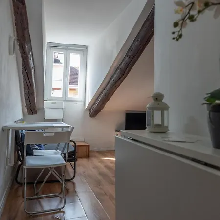 Bellissima Mansarda A 200m Da Porta Susa Apartamento