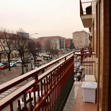 La Casa Dei Nonni - Ampio Trilocale Zona Lingotto * Turín