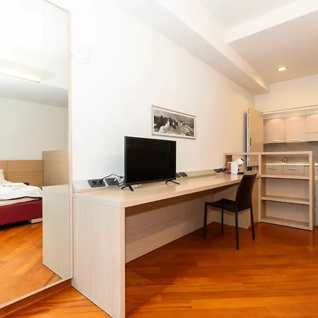 Appartamento Loft 53 Con Parcheggio Privato In Torino