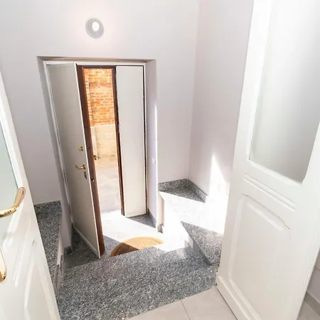 Santa Rita House With Parking * Turin