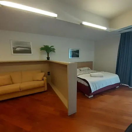 Loft 53 Con Parcheggio Privato In * Torino