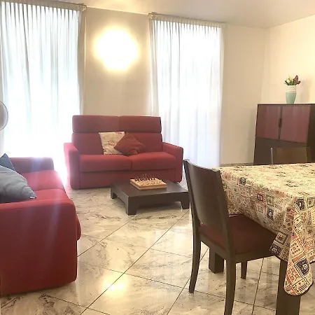 Carlo Alberto 18 Apartment *