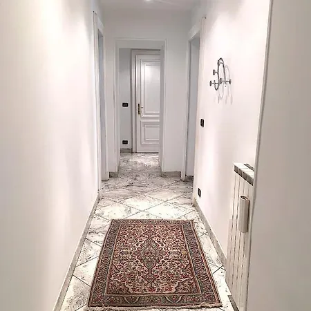 Carlo Alberto 18 Apartment *