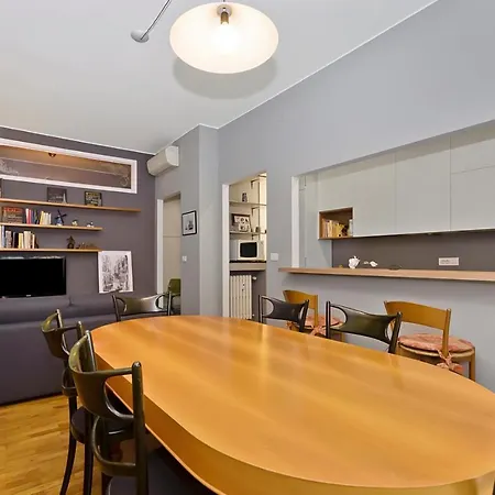 Apartment Family *