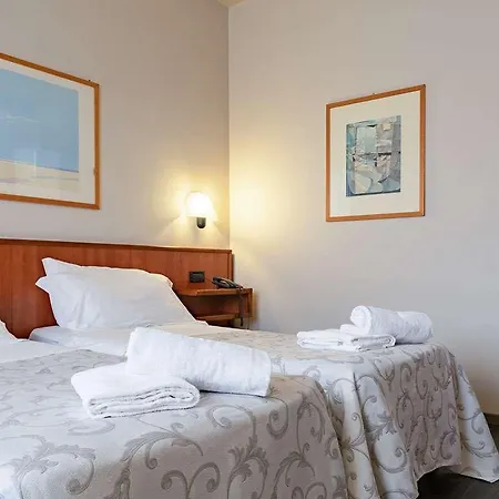 Hotel President 3*
